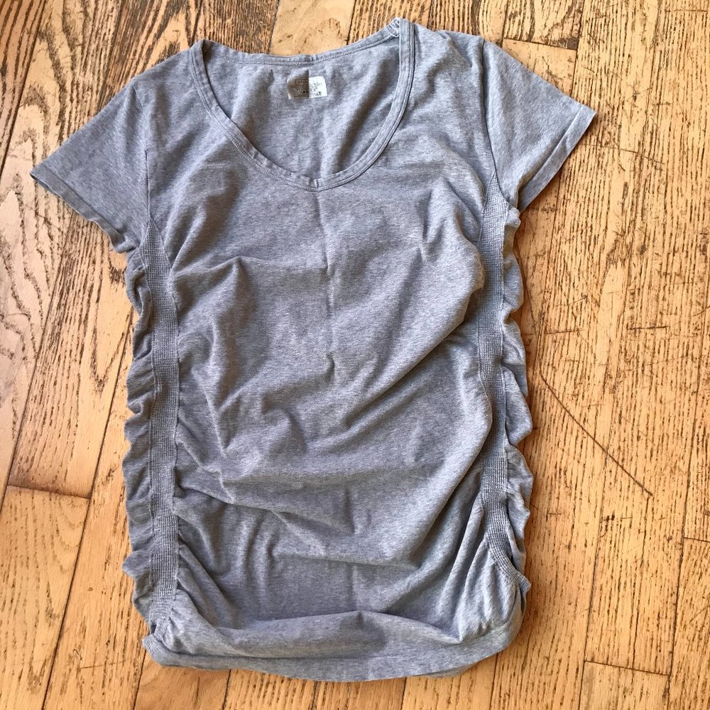 Athleta Gray ~ Side Ruched Athletic Workout